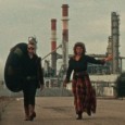 Les scotcheuses sont les petits objets mécaniques qui servent à couper et scotcher la pellicule pour le montage d’un film. C’est le nom qu’on s’est donnés.
Nous sommes un collectif de cinéma artisanal. On utilise la caméra Super 8 car c’est un outil qu’on peut facilement s’approprier et transmettre (il permet de comprendre le cinéma). On [...]