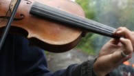 Lors des expulsions de la la ZAD, un violoniste défie les Gendarmes Mobiles.
Film tourné dans le cadre des Rencontres d’Ailleurs.
Thibault Jacquin – Rencontres d’Ailleurs – 7min – 2018 – Licence libre Creative Commons NC

